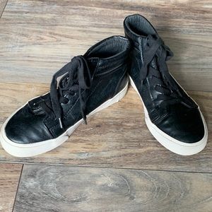 Kids Old Navy Shoes